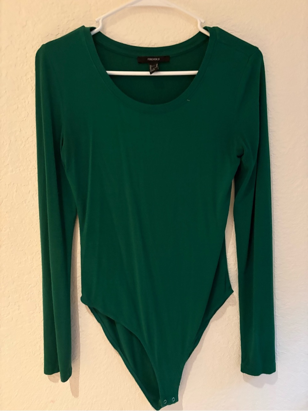 Forever 21 Green Long-Sleeve Scoop Neck Bodysuit